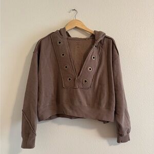 5/$55 !! 🔥 Cleo + Wolf Cozy Fleece Pullover in Taupe